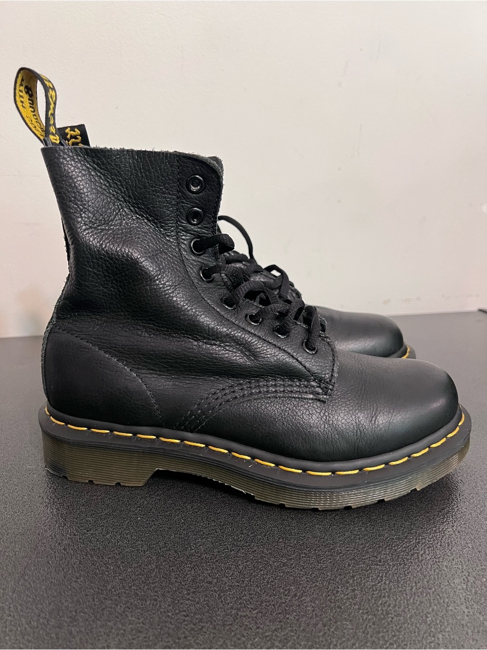 Dr. Martens Pascal Women’s Black Leather Boots – Size 6 – Like New